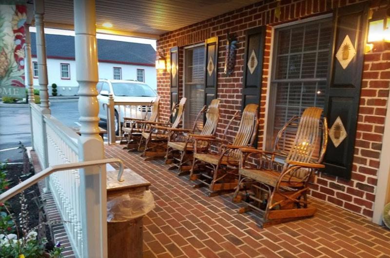 Country Living Inn Smoketown  Esterno foto