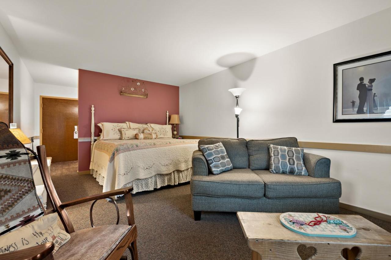 Country Living Inn Smoketown  Esterno foto